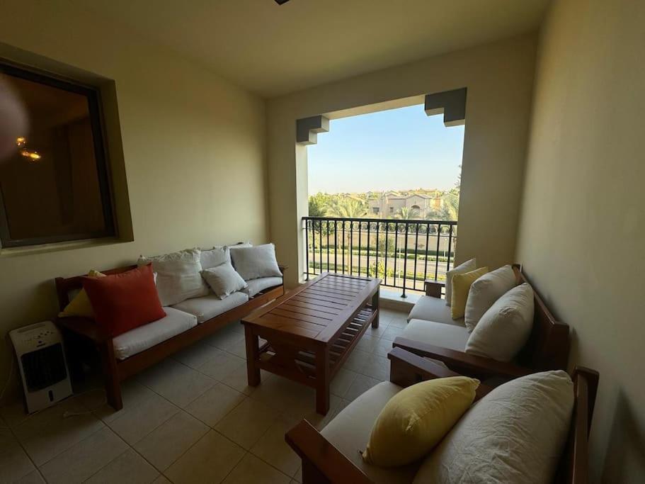 Apartment Up Town Cairo, Aroura Cairo